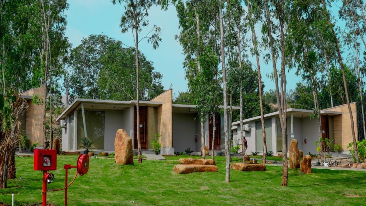 Rds Nature Retreat Jigani Bagian luar foto